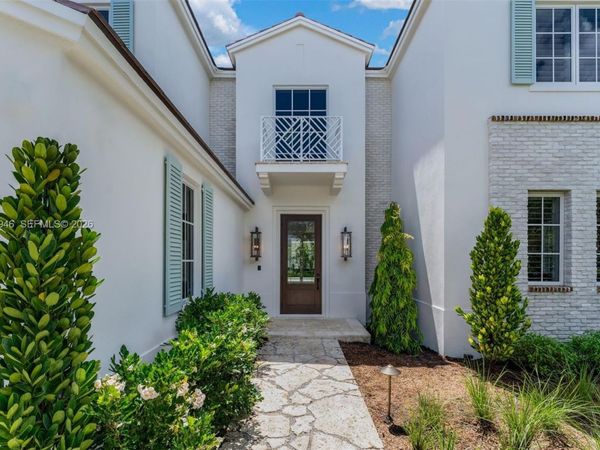 5950 SW 83rd St, South Miami, FL 33143