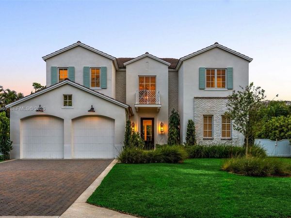 5950 SW 83rd St, South Miami, FL 33143