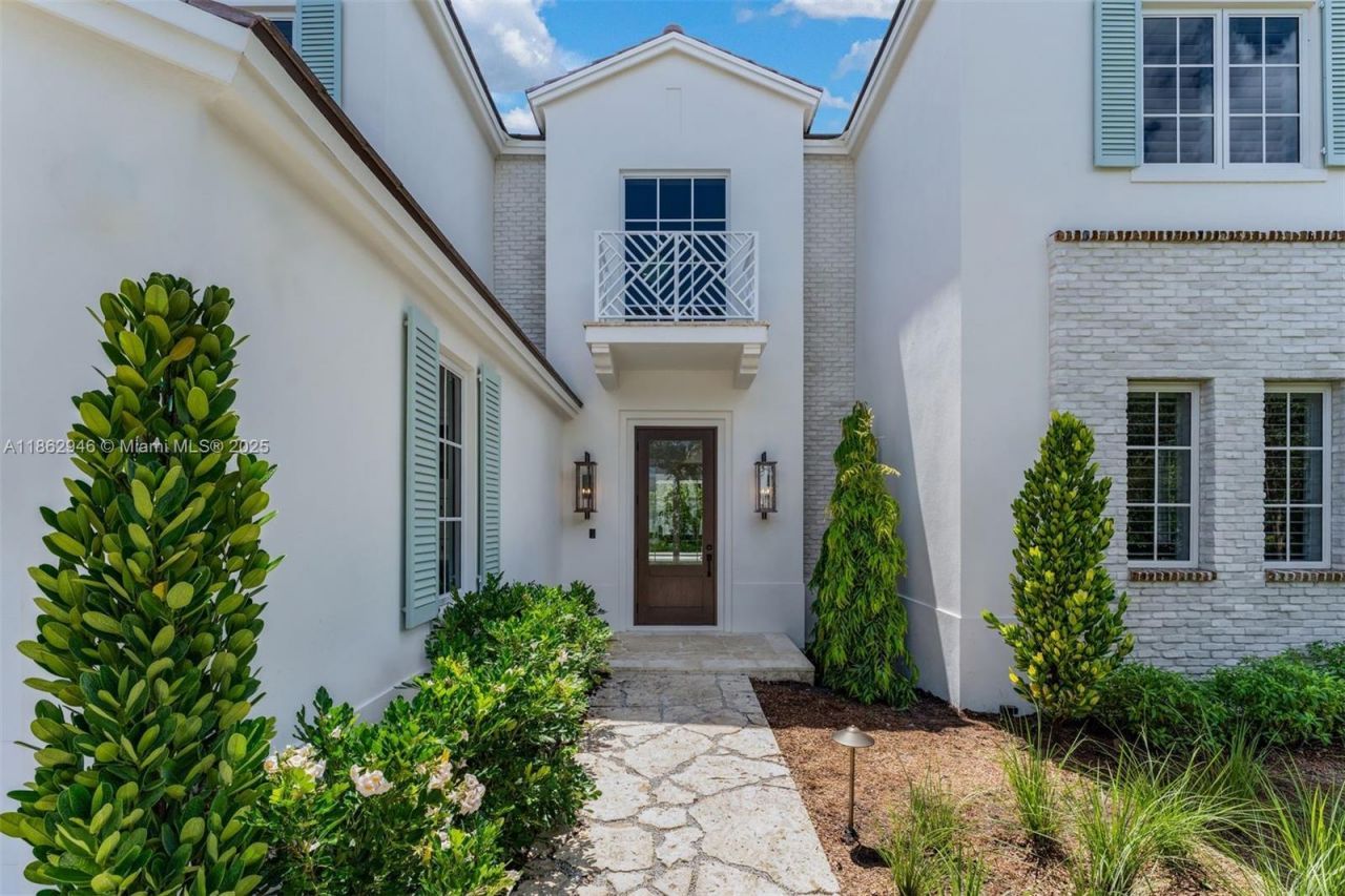 5950 SW 83rd St, South Miami, FL 33143 Photo