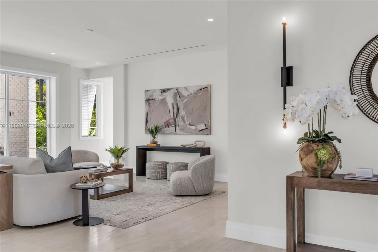 5950 SW 83rd St, South Miami, FL 33143 Photo