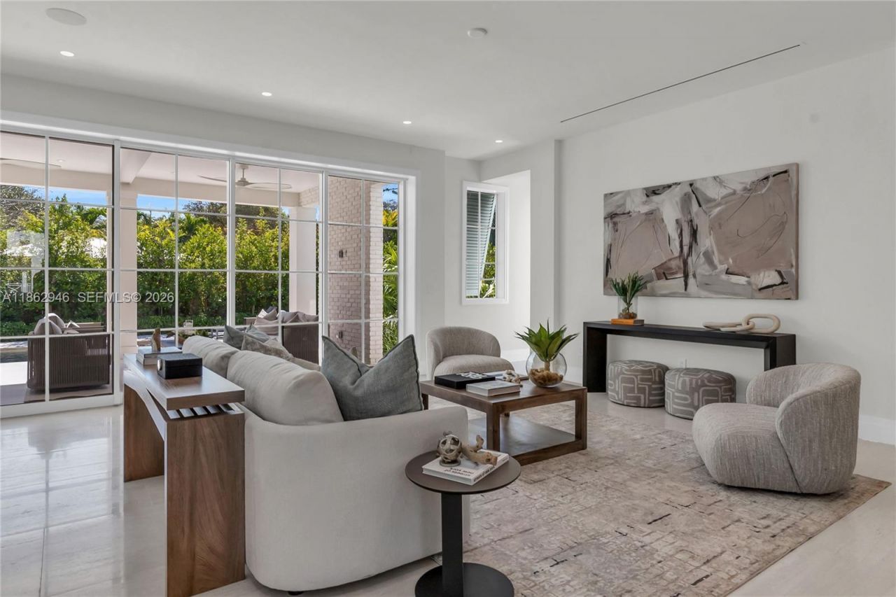 5950 SW 83rd St, South Miami, FL 33143 Photo