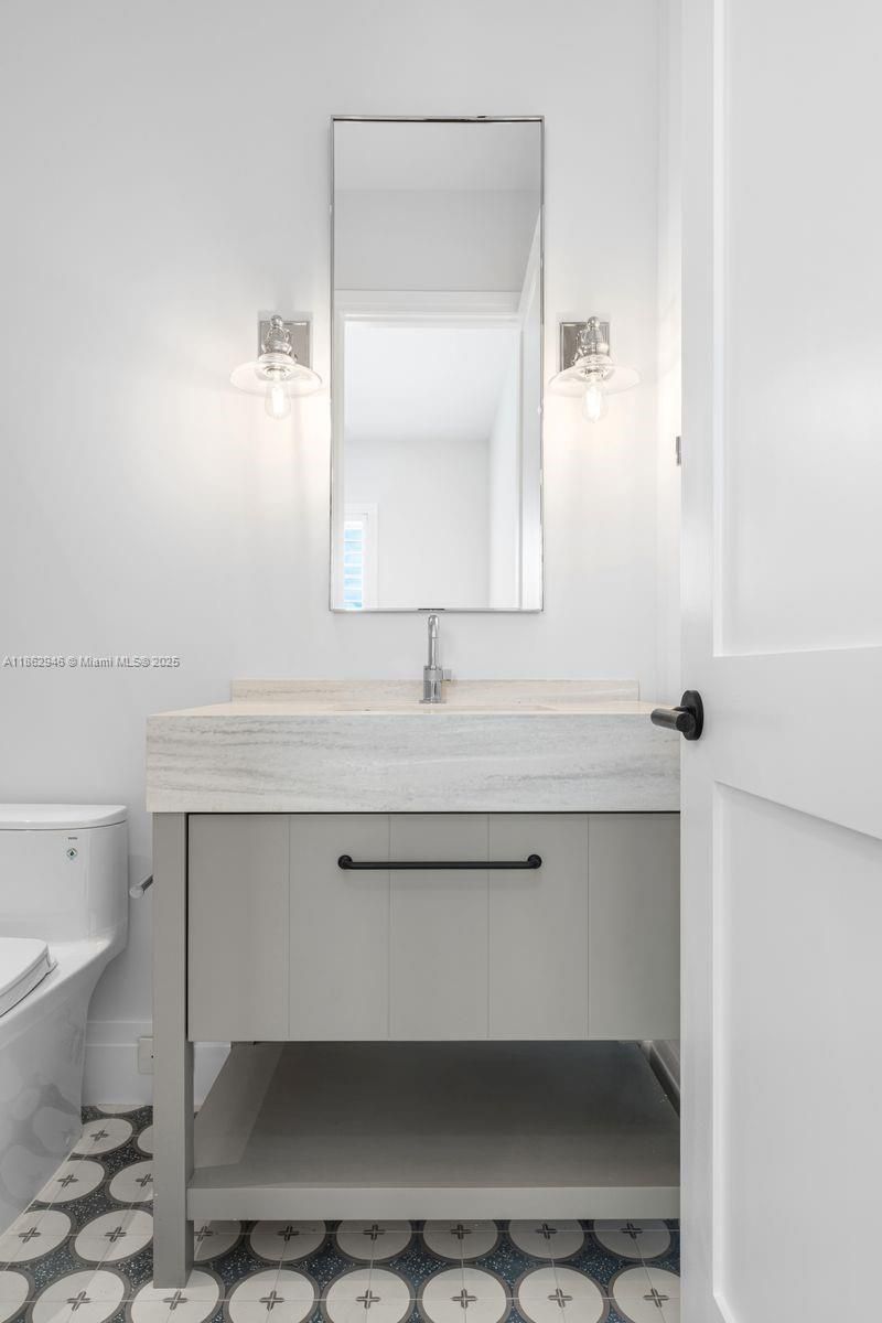 5950 SW 83rd St, South Miami, FL 33143 Photo