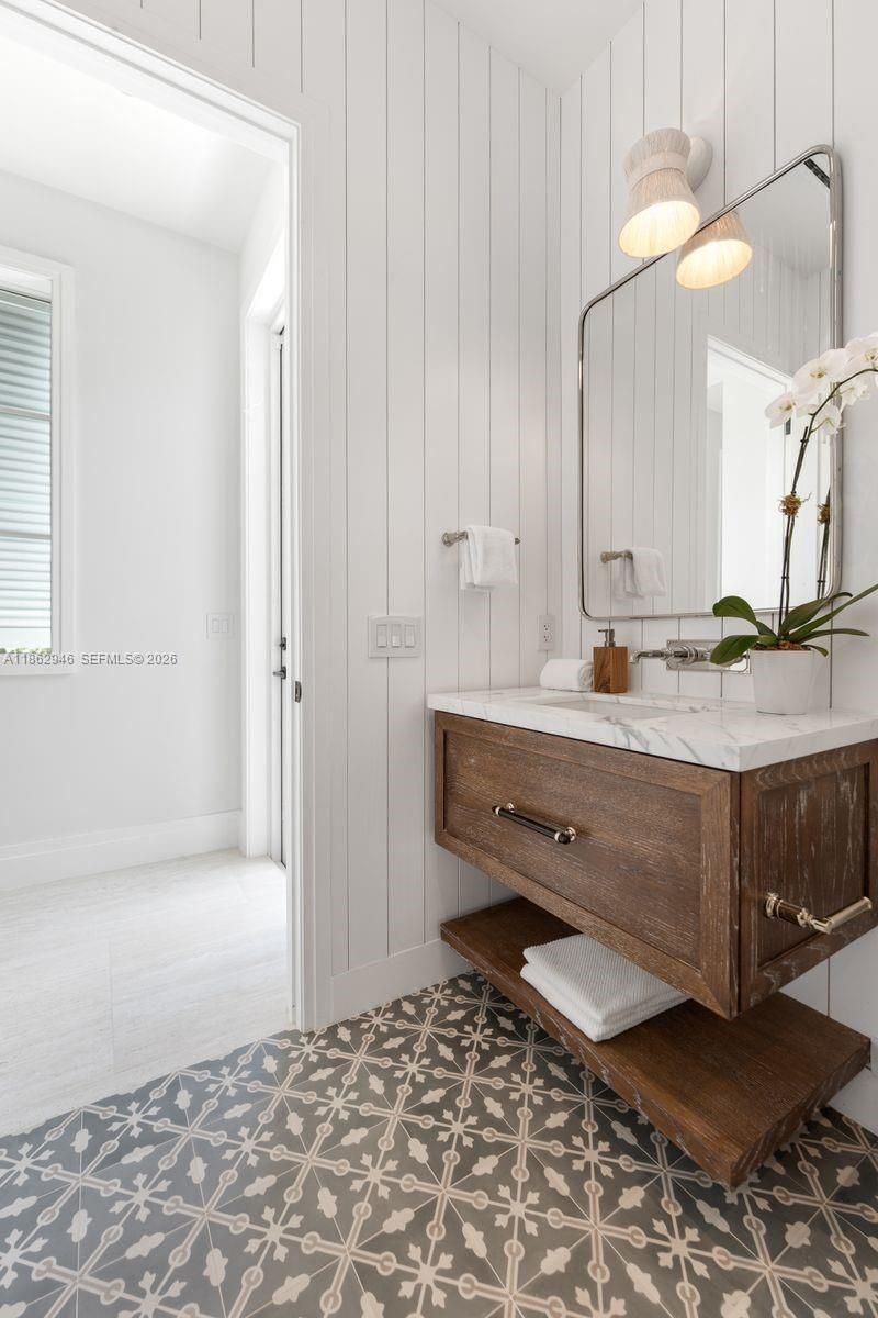 5950 SW 83rd St, South Miami, FL 33143 Photo