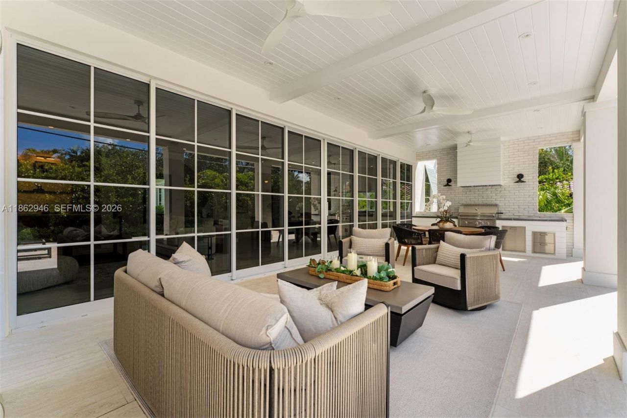 5950 SW 83rd St, South Miami, FL 33143 Photo