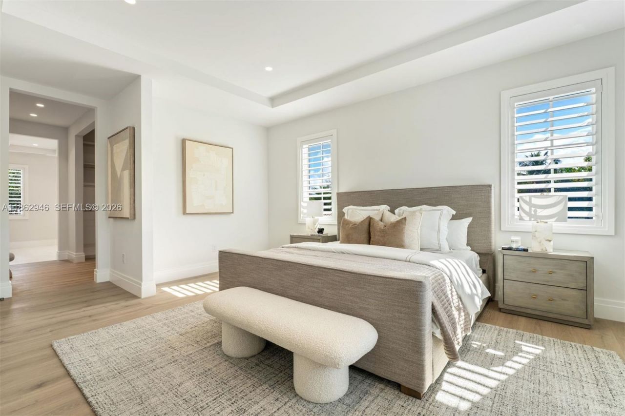 5950 SW 83rd St, South Miami, FL 33143 Photo