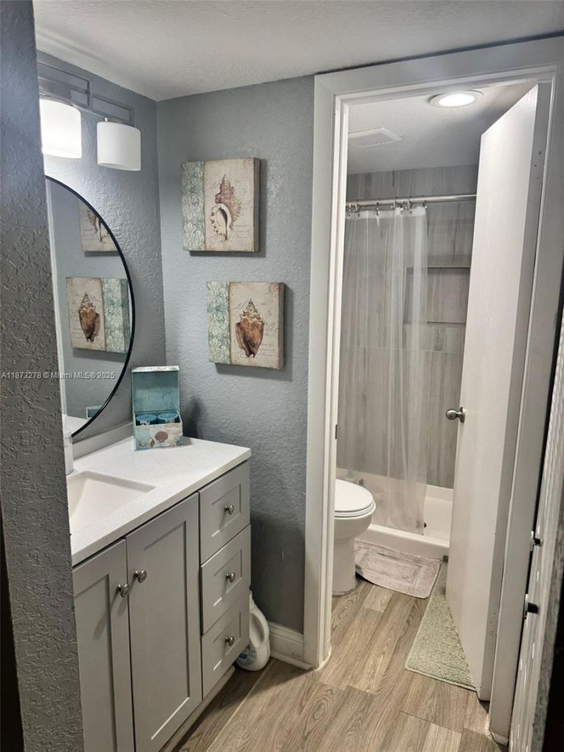 10332 Sunrise Lakes Blvd, Unit 106, Sunrise, FL 33322 Photo