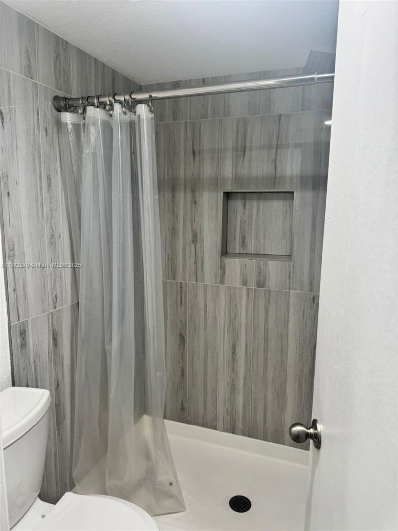 10332 Sunrise Lakes Blvd, Unit 106, Sunrise, FL 33322 Photo