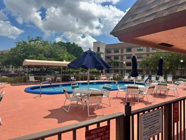 10332 Sunrise Lakes Blvd, Unit 106, Sunrise, FL 33322 Photo