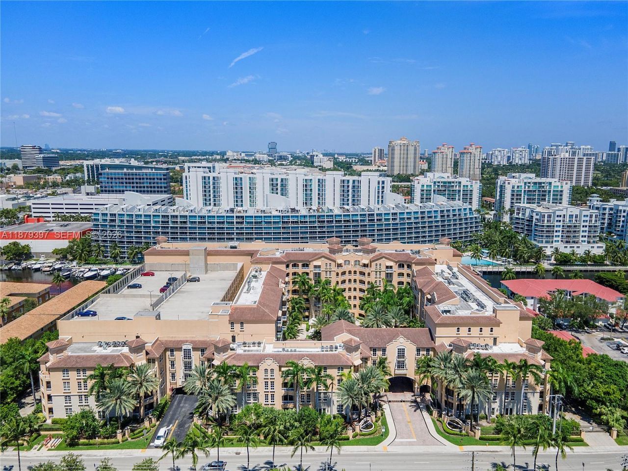 3001 NE 185th St, Unit 411, Aventura, FL 33180 Photo