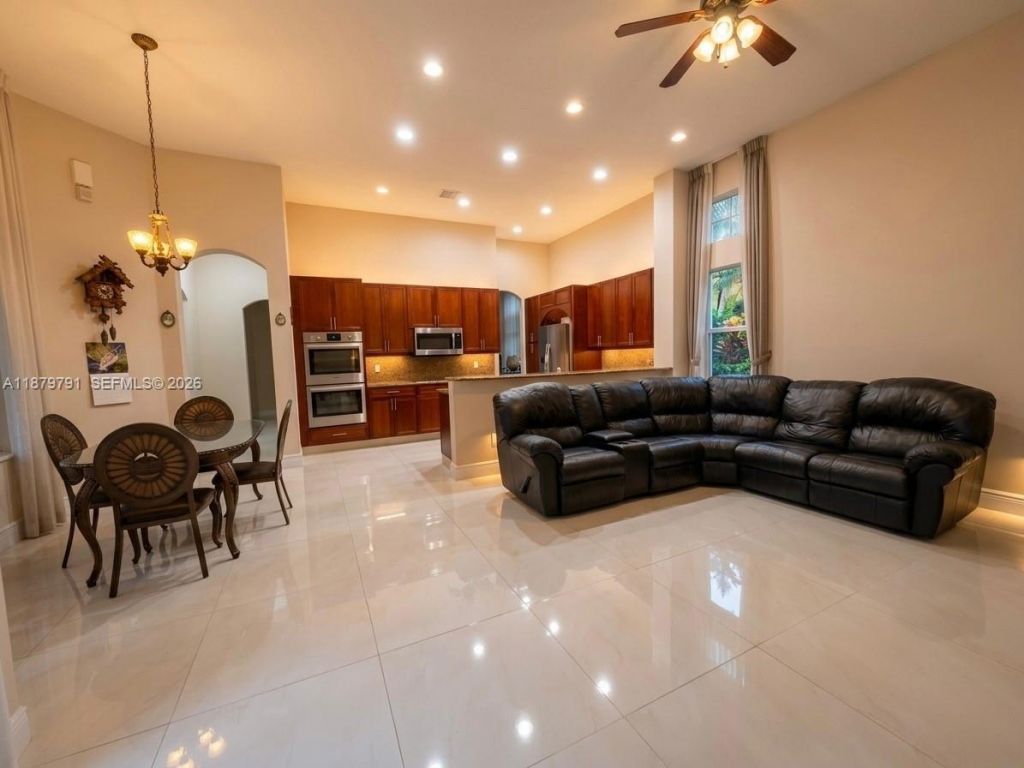 3445 NW 87th Ave, Cooper City, FL 33024 Photo