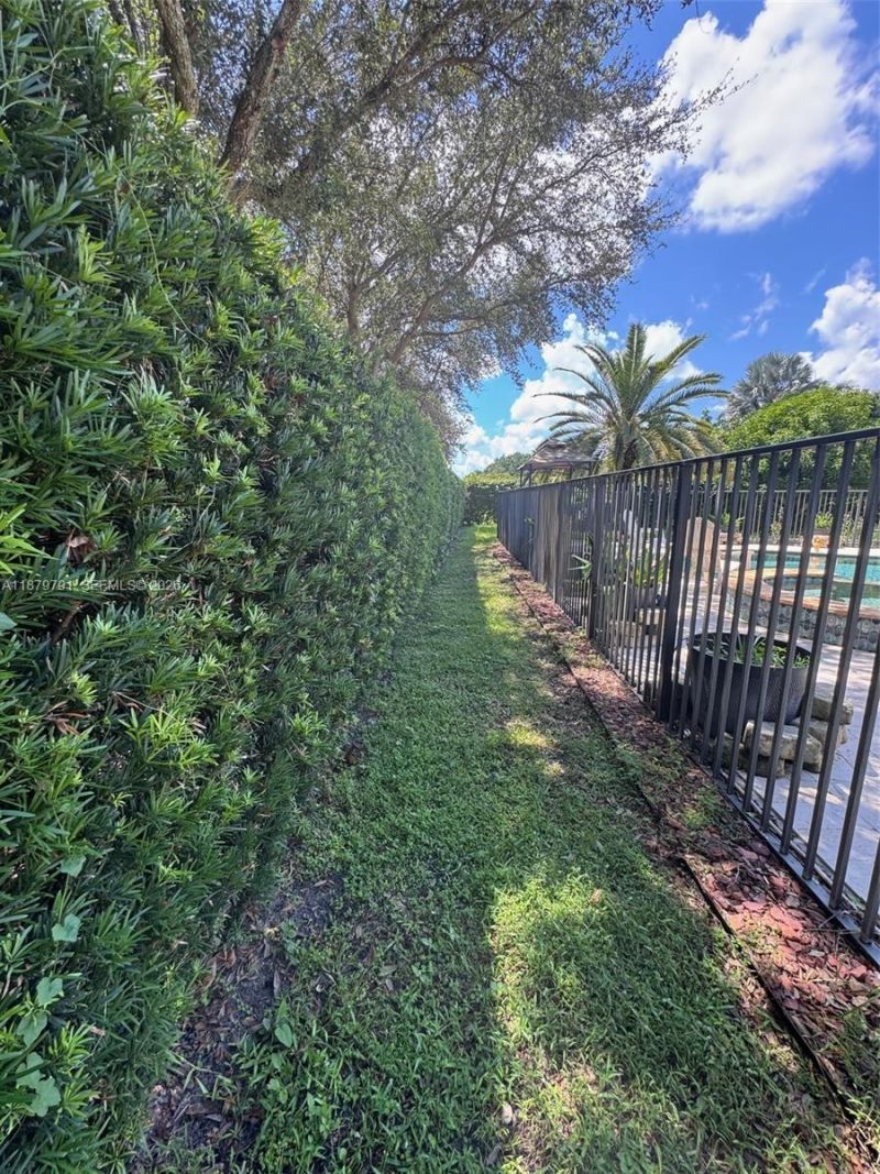 3445 NW 87th Ave, Cooper City, FL 33024 Photo