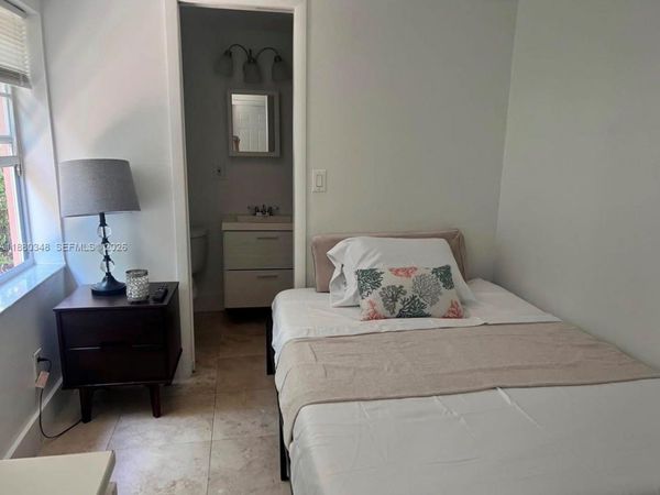 1949 NE 173rd St, North Miami Beach, FL 33162