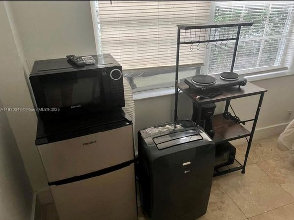 1949 NE 173rd St, North Miami Beach, FL 33162