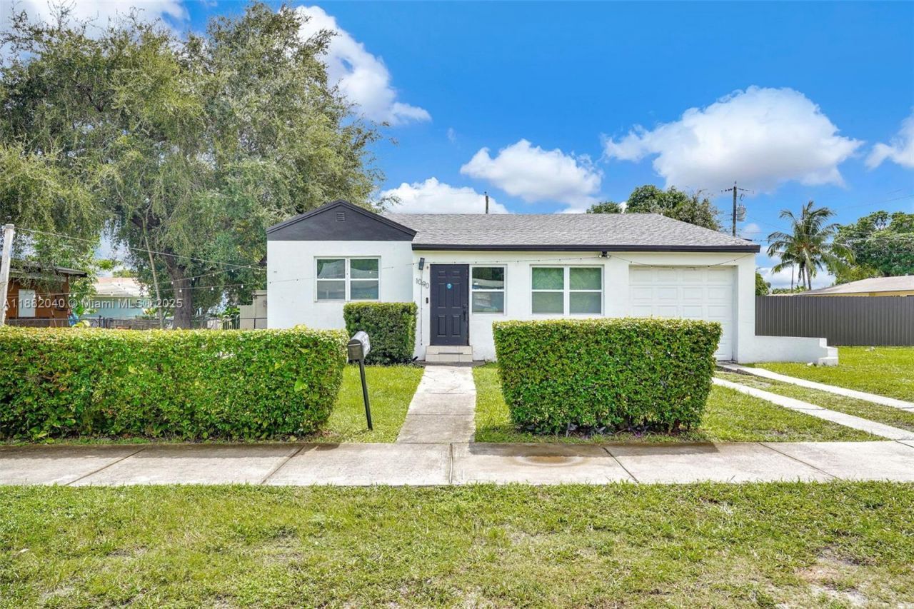 1090 NW 77th St, Miami, FL 33150 Photo