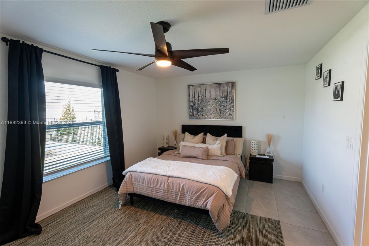 6172 NW Sweetwood Dr, Port Saint Lucie, FL 34987 Photo