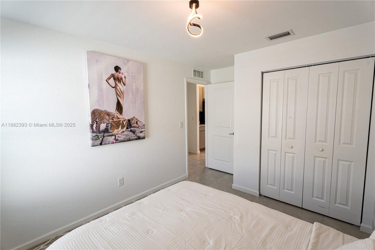 6172 NW Sweetwood Dr, Port Saint Lucie, FL 34987 Photo