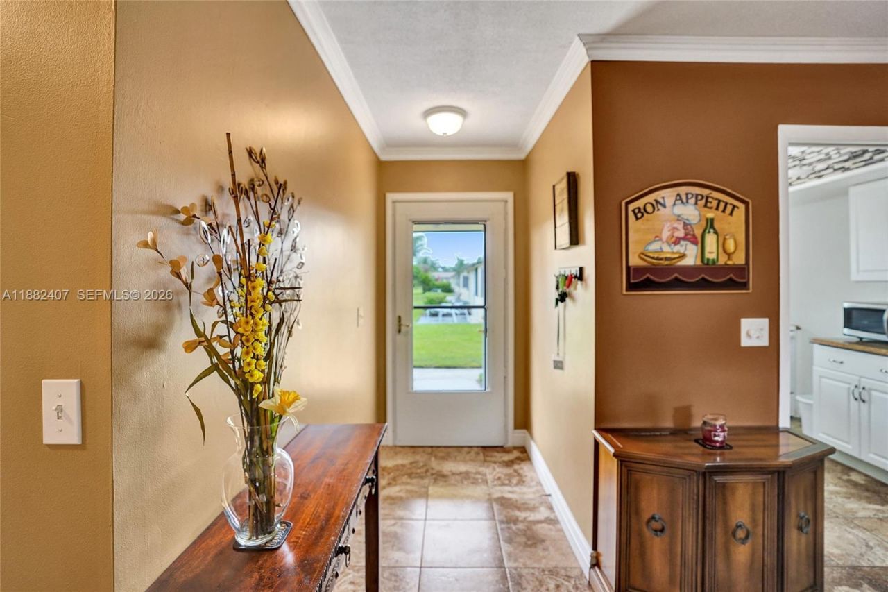 2921 W Crosley Dr W, Unit E, West Palm Beach, FL 33415 Photo