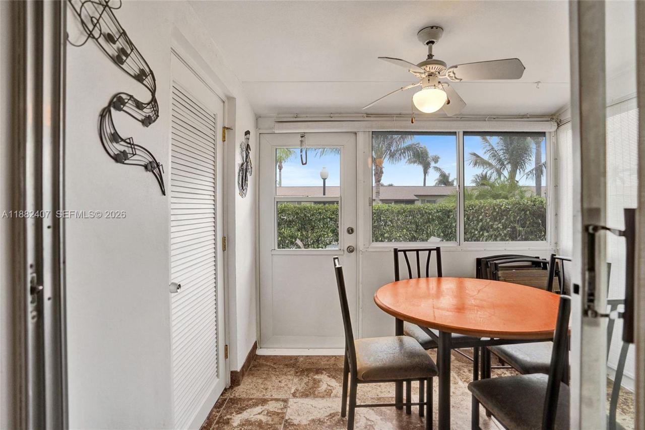2921 W Crosley Dr W, Unit E, West Palm Beach, FL 33415 Photo