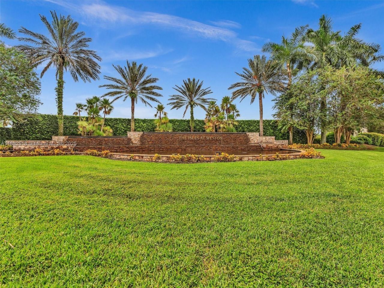 19222 Crystal St, Weston, FL 33332 Main Photo