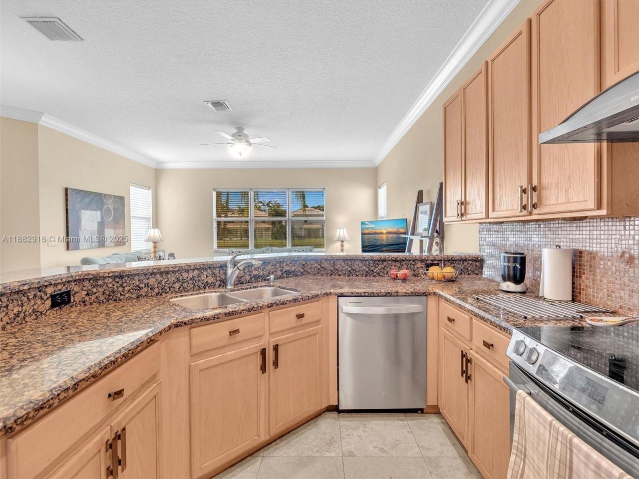 19222 Crystal St, Weston, FL 33332 Photo