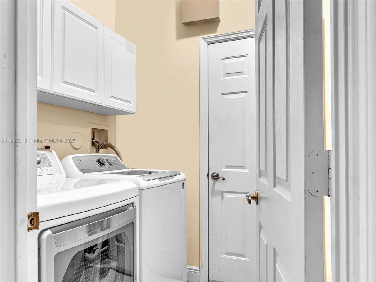 19222 Crystal St, Weston, FL 33332 Photo