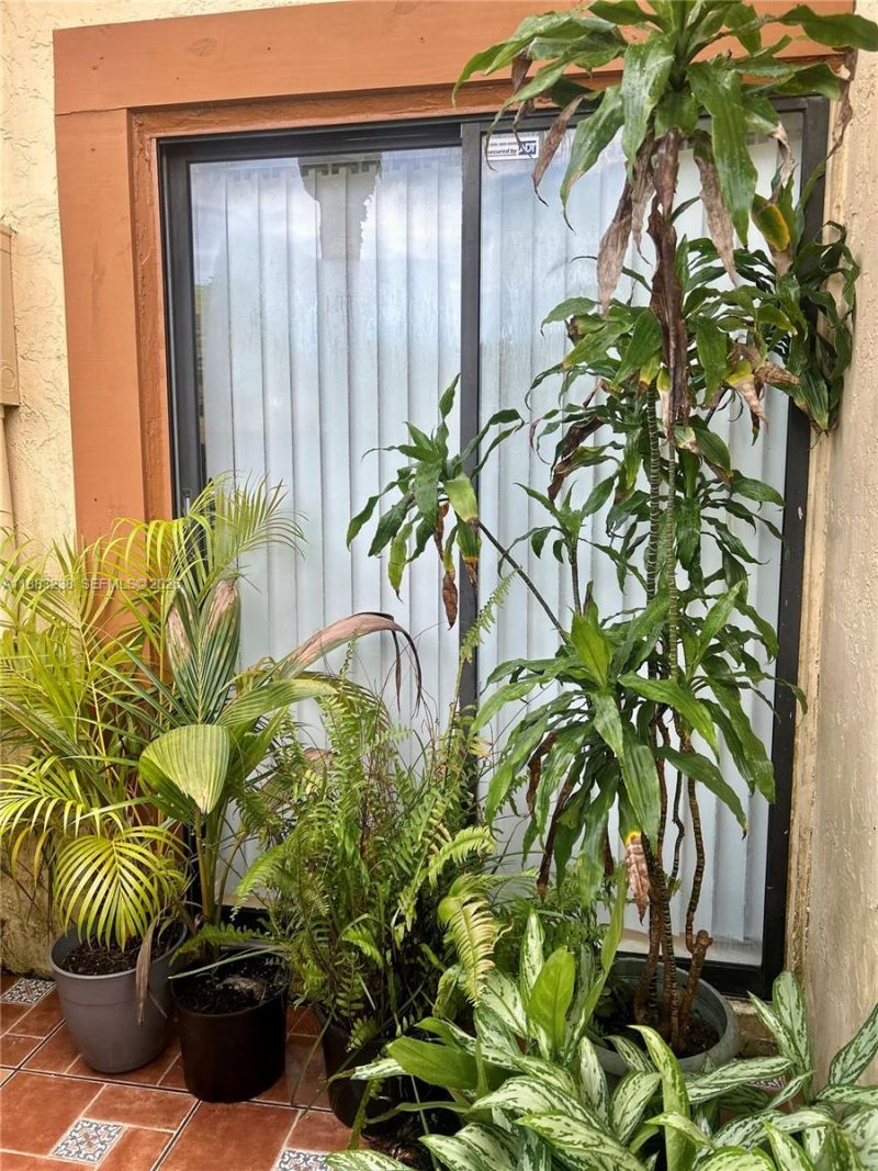 4056 Sierra Ter, Unit 4056, Sunrise, FL 33351 Photo