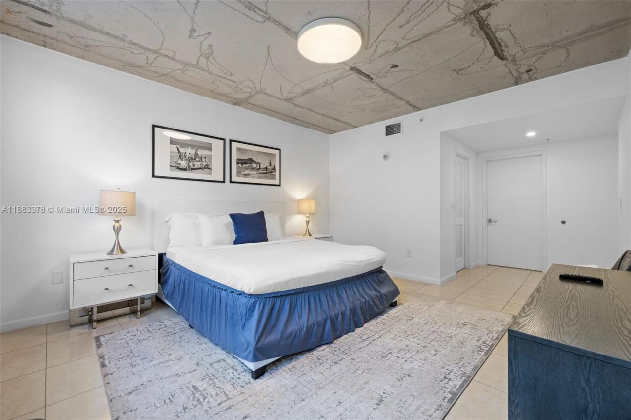 3250 NE 1st Ave, Unit 515, Miami, FL 33137 Photo