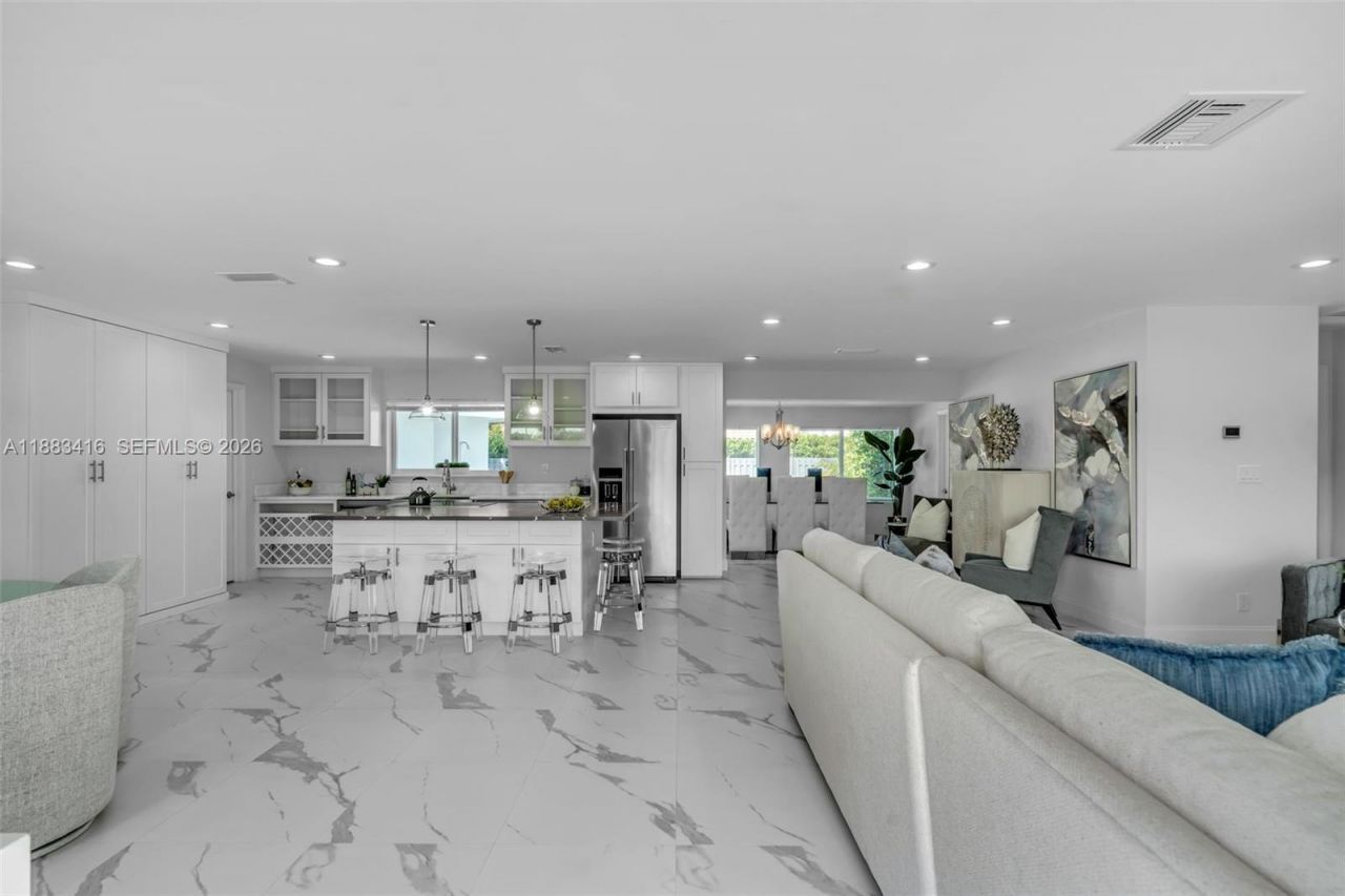 465 NW 11th St, Boca Raton, FL 33432 Photo