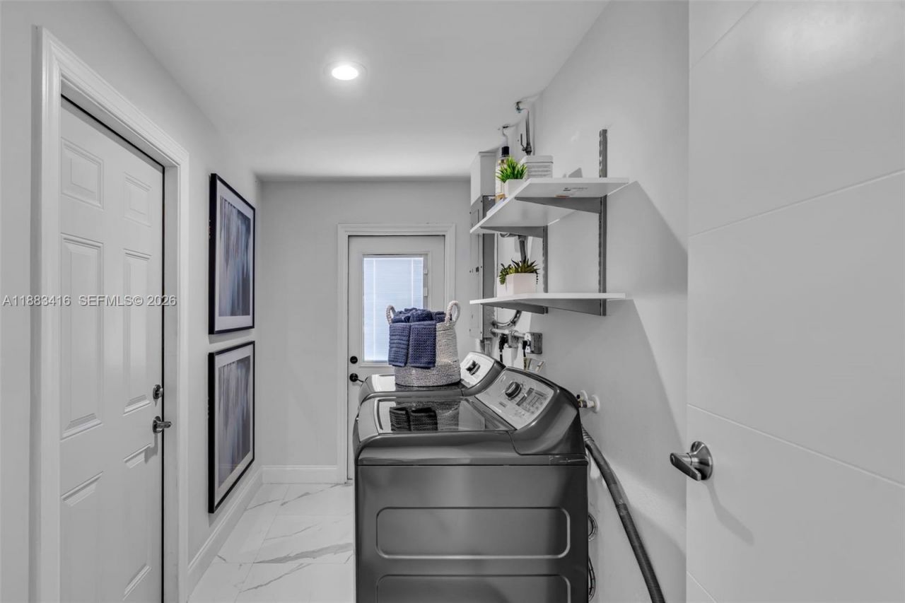 465 NW 11th St, Boca Raton, FL 33432 Photo