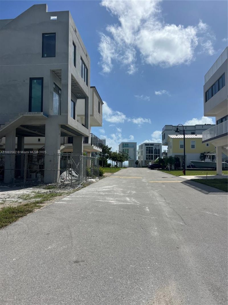 94825 Overseas Hwy, Key Largo, FL 33037 Photo