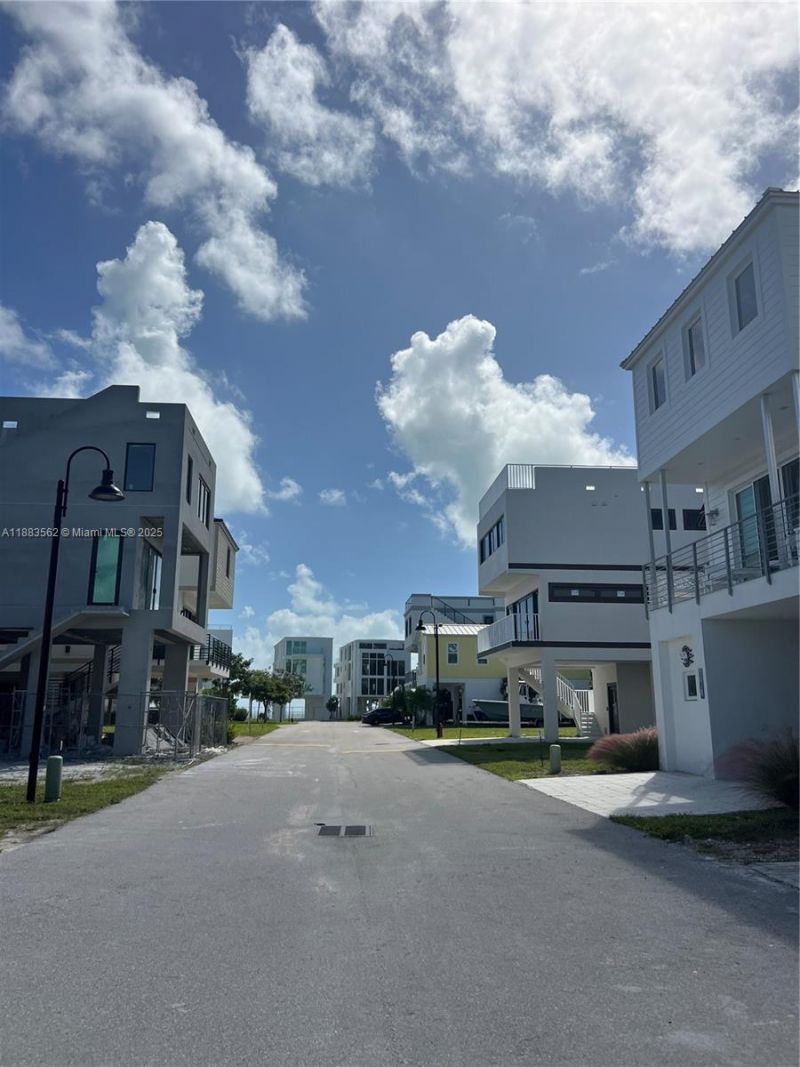 94825 Overseas Hwy, Key Largo, FL 33037 Photo
