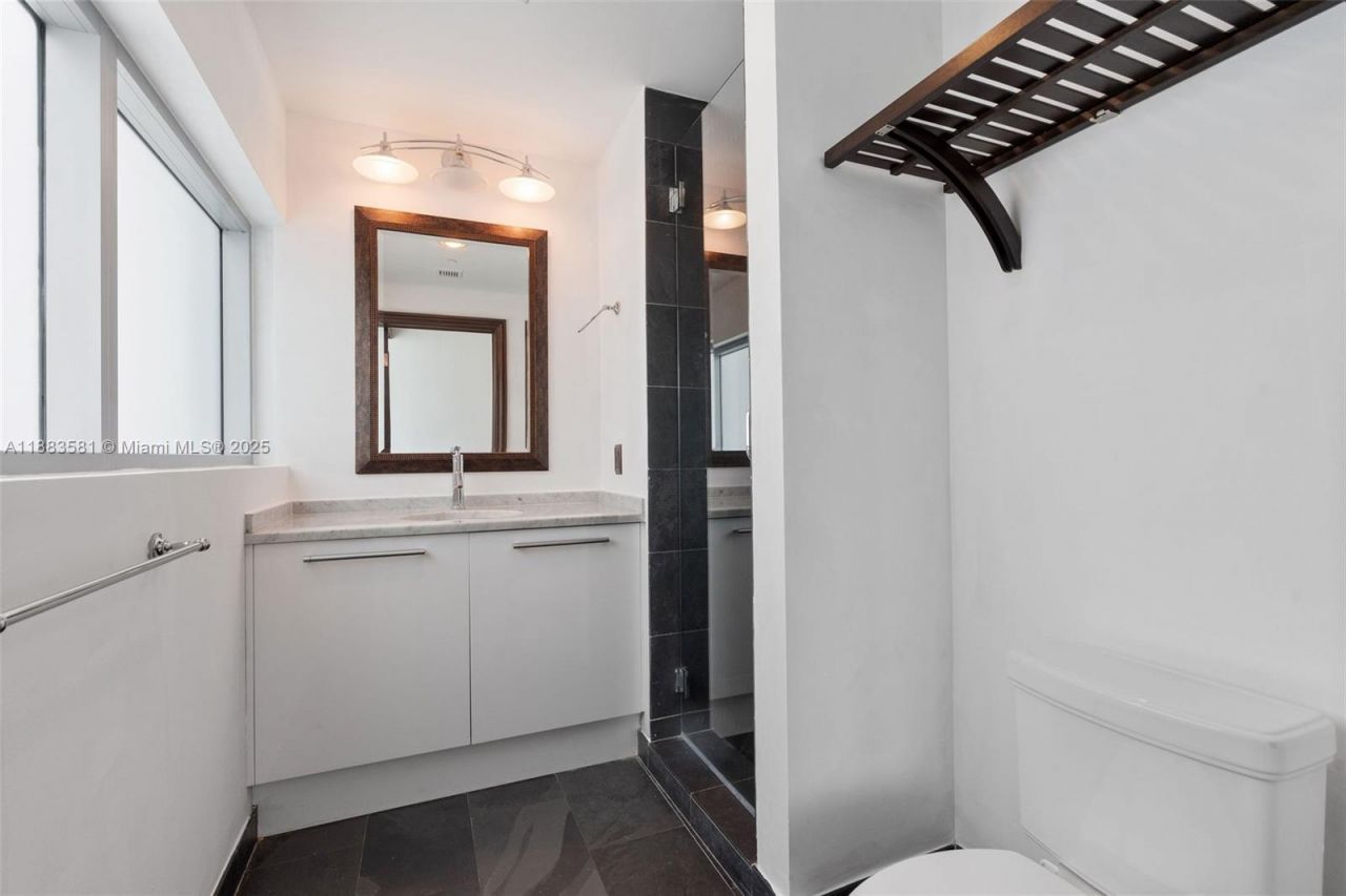 900 Biscayne Blvd, Unit 3502, Miami, FL 33132 Photo