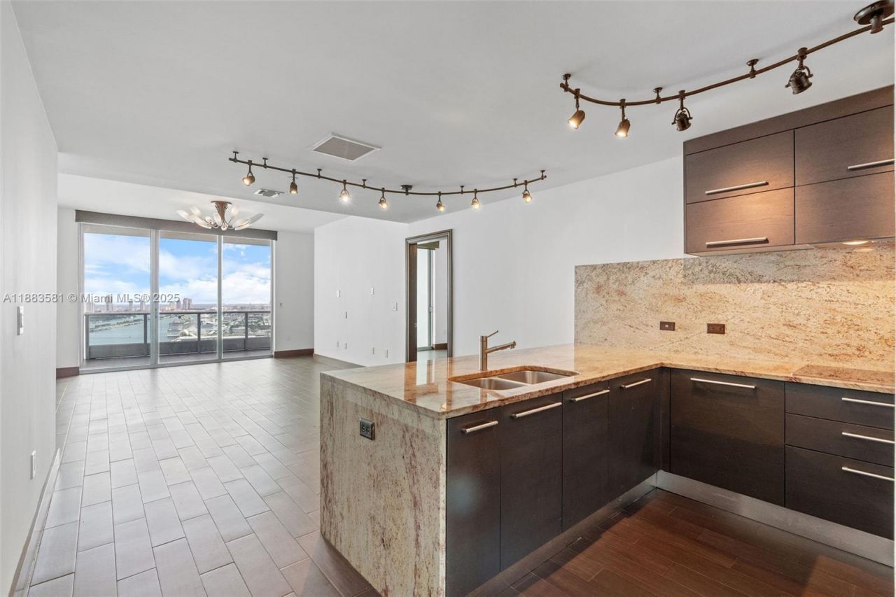 900 Biscayne Blvd, Unit 3502, Miami, FL 33132 Photo