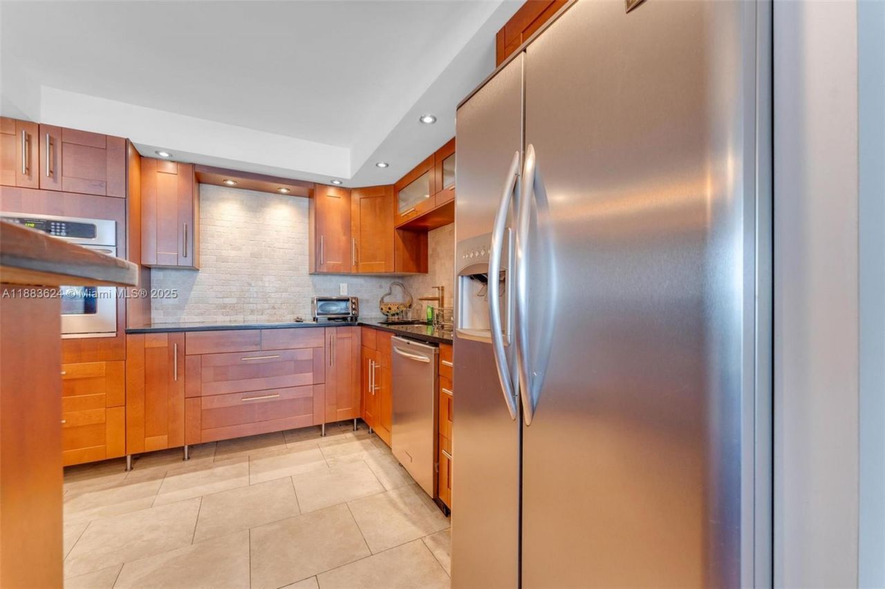 18021 Biscayne Blvd, Unit 1503, Aventura, FL 33160 Photo