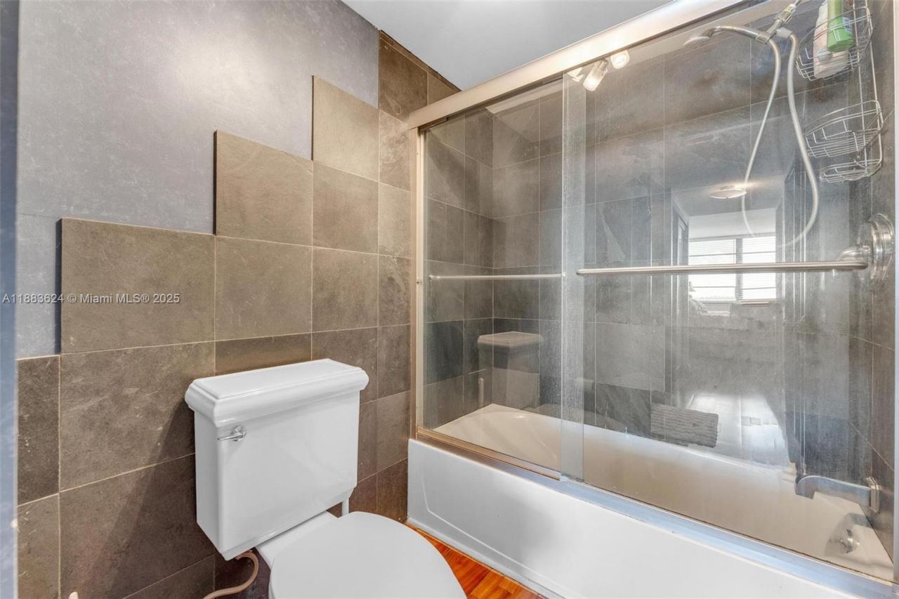 18021 Biscayne Blvd, Unit 1503, Aventura, FL 33160 Photo