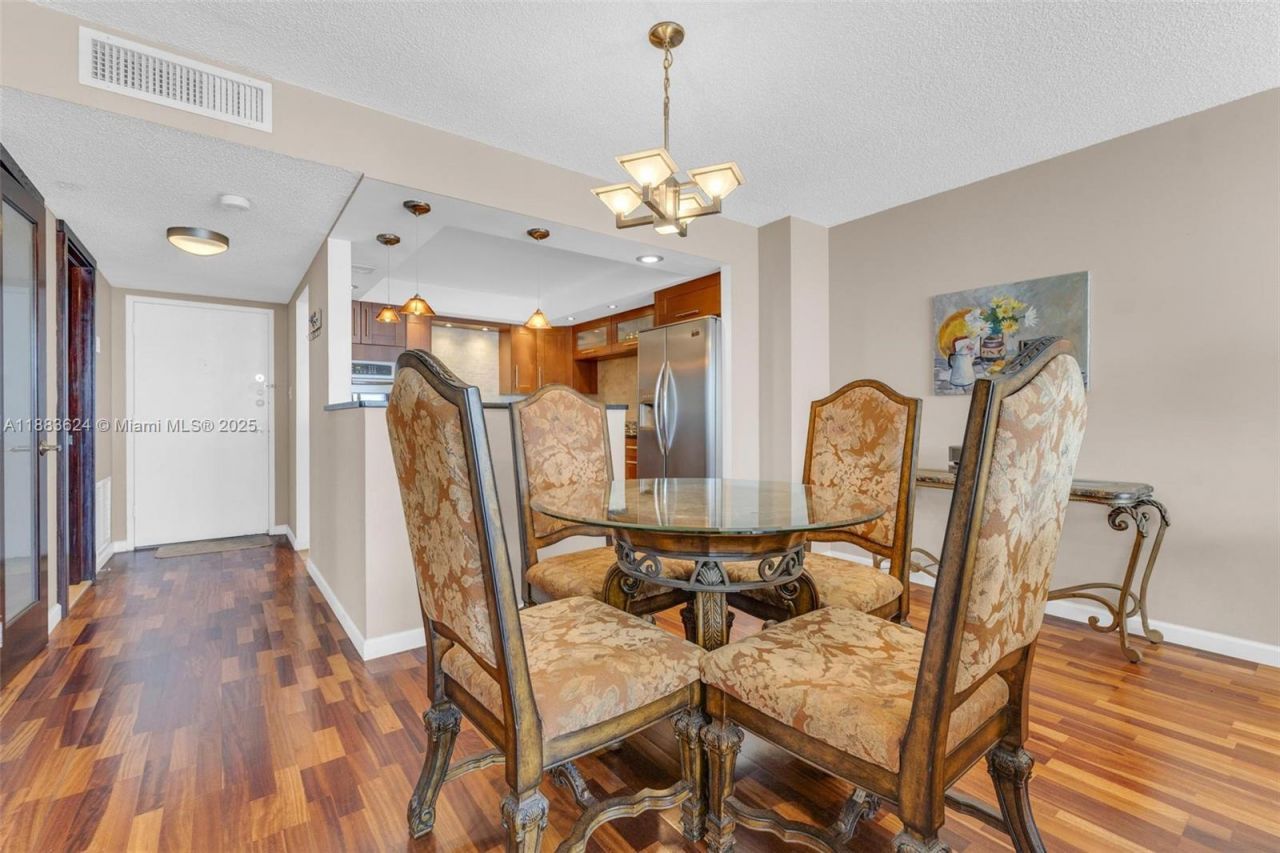 18021 Biscayne Blvd, Unit 1503, Aventura, FL 33160 Photo