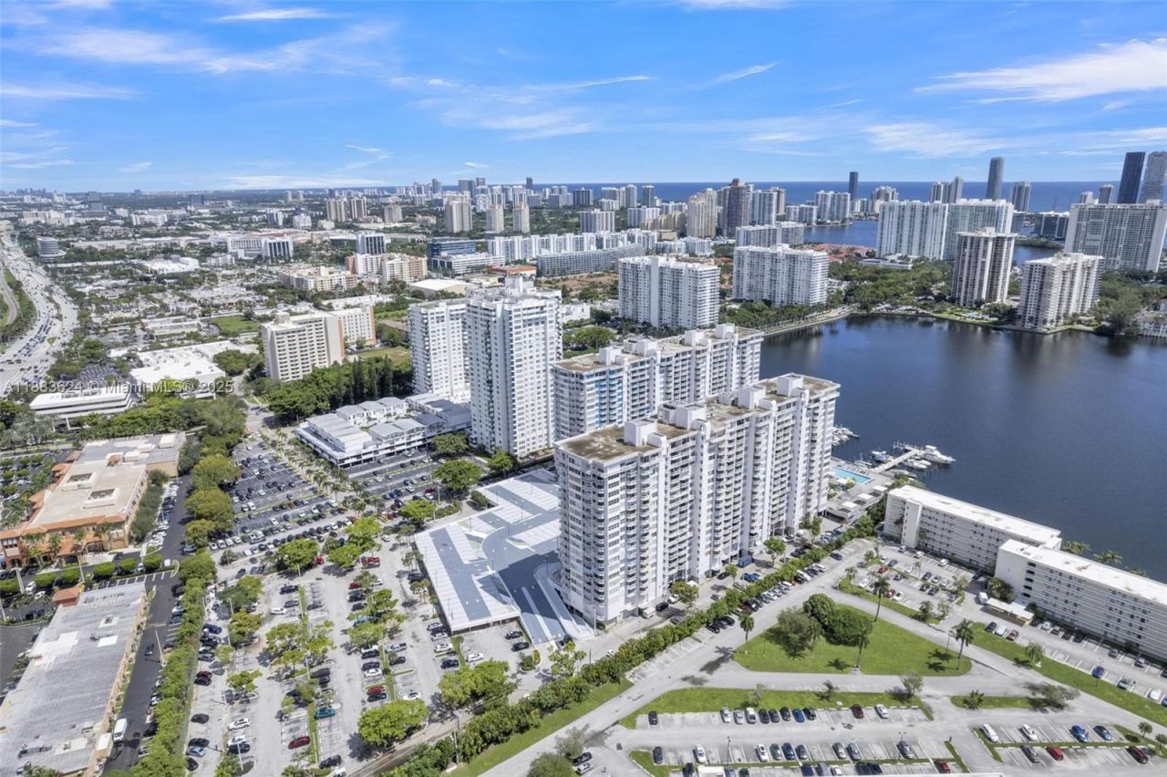 18021 Biscayne Blvd, Unit 1503, Aventura, FL 33160 Photo