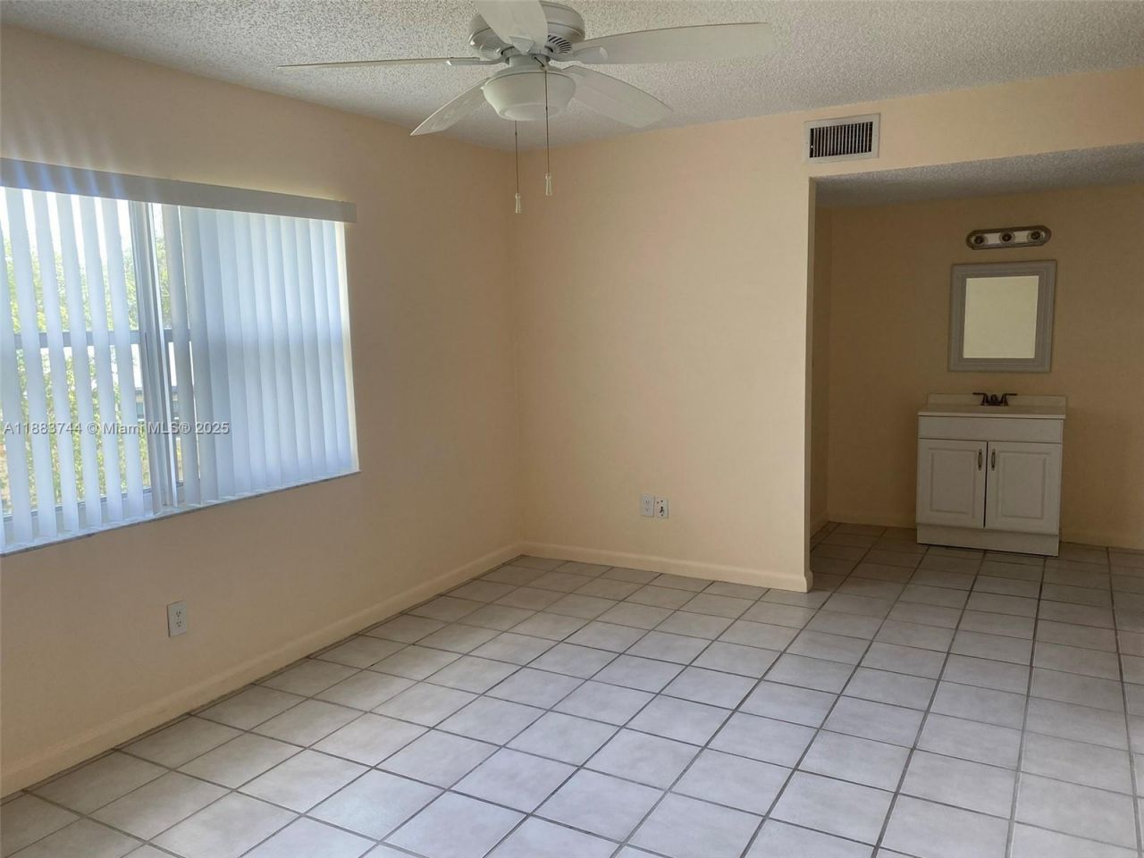 10772 La Placida Dr, Unit 7-301, Coral Springs, FL 33065 Photo