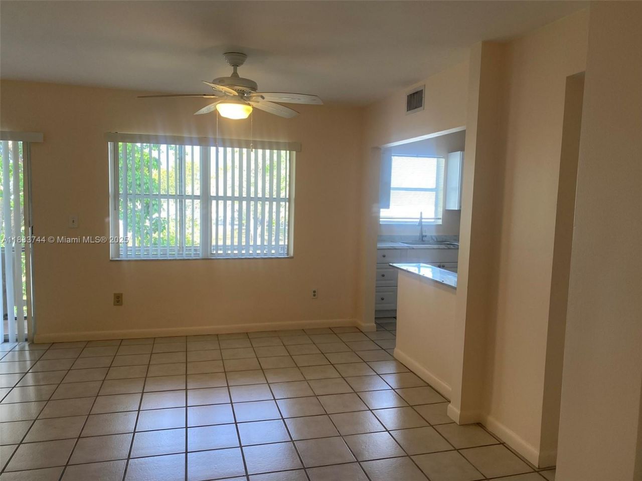 10772 La Placida Dr, Unit 7-301, Coral Springs, FL 33065 Photo