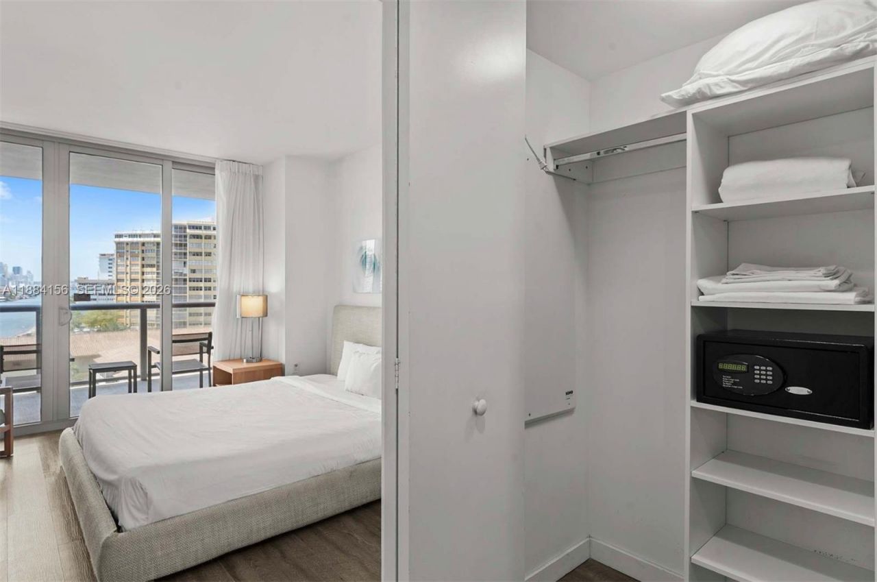 Please Call For Address, Unit R705, Hallandale Beach, FL 33009 Photo