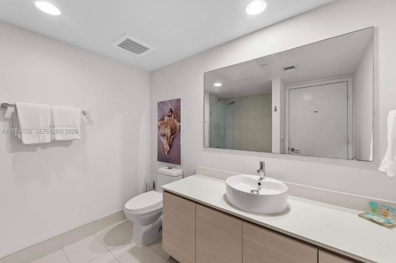 Please Call For Address, Unit R705, Hallandale Beach, FL 33009 Photo