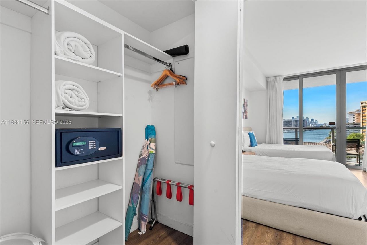 Please Call For Address, Unit R705, Hallandale Beach, FL 33009 Photo