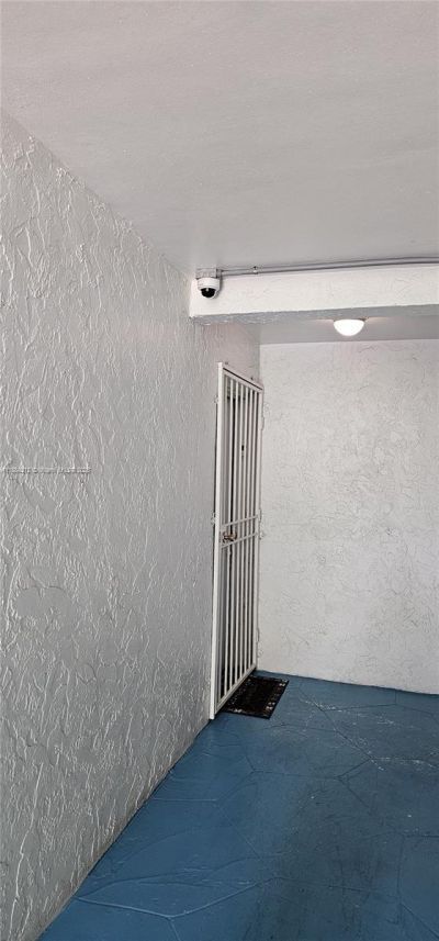 1090 NE 129th St, Unit 205, North Miami, FL 33161 Photo