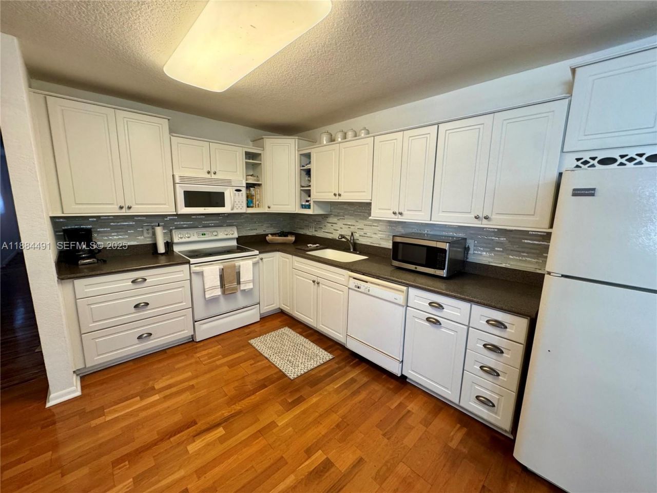 4140 NW 110th Ave, Coral Springs, FL 33065 Photo