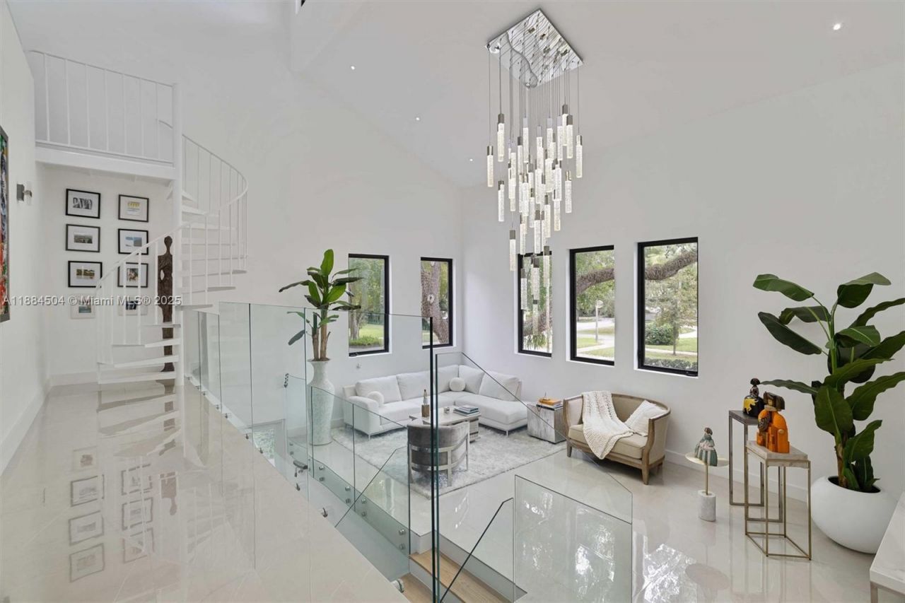 6510 Castaneda St, Coral Gables, FL 33146 Photo