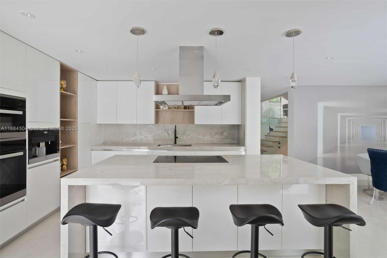 6510 Castaneda St, Coral Gables, FL 33146 Photo