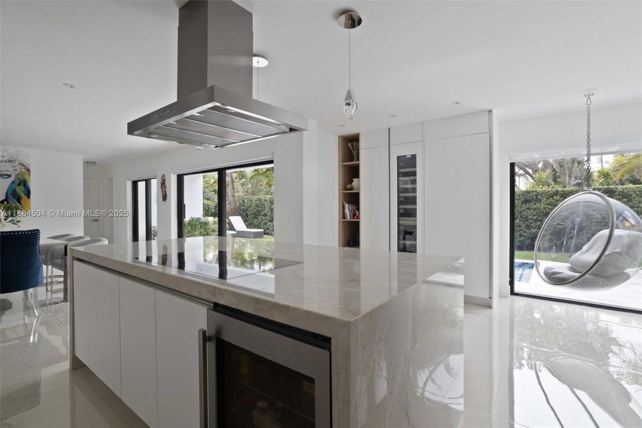 6510 Castaneda St, Coral Gables, FL 33146 Photo