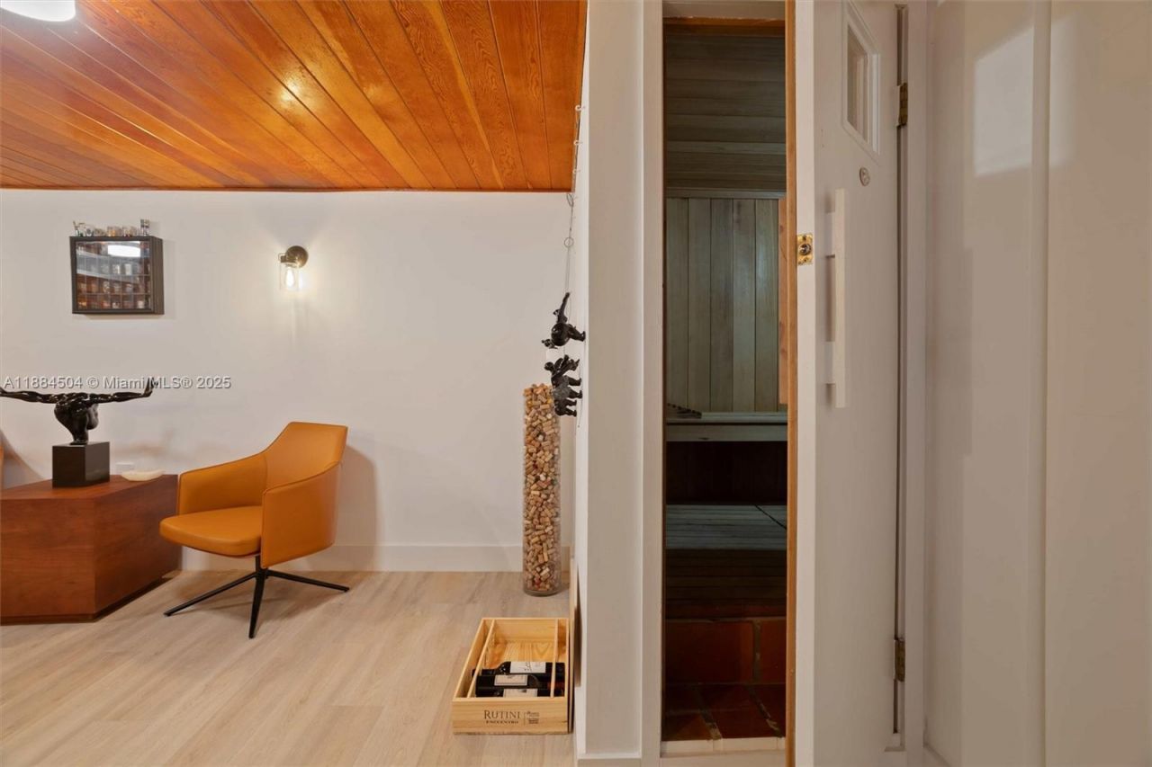 6510 Castaneda St, Coral Gables, FL 33146 Photo