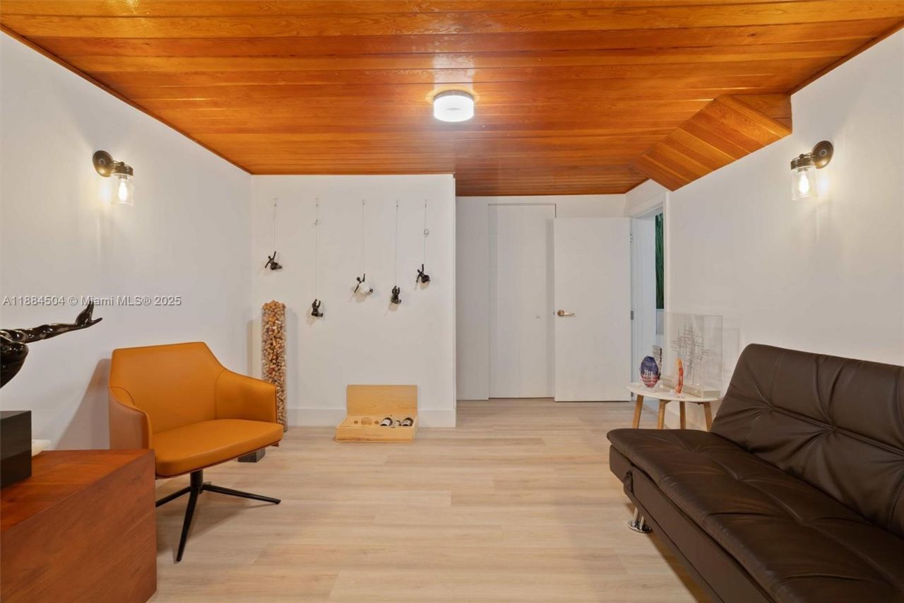 6510 Castaneda St, Coral Gables, FL 33146 Photo