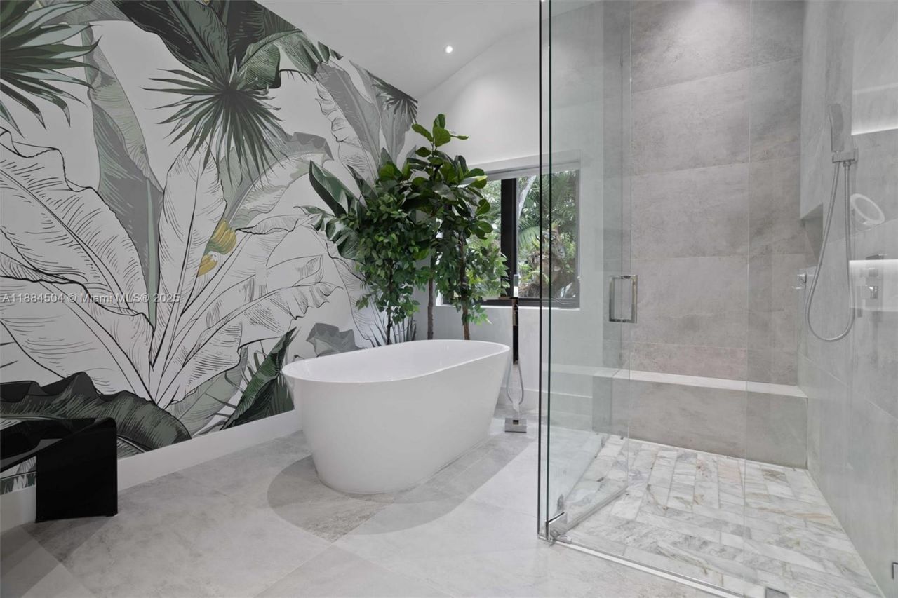 6510 Castaneda St, Coral Gables, FL 33146 Photo